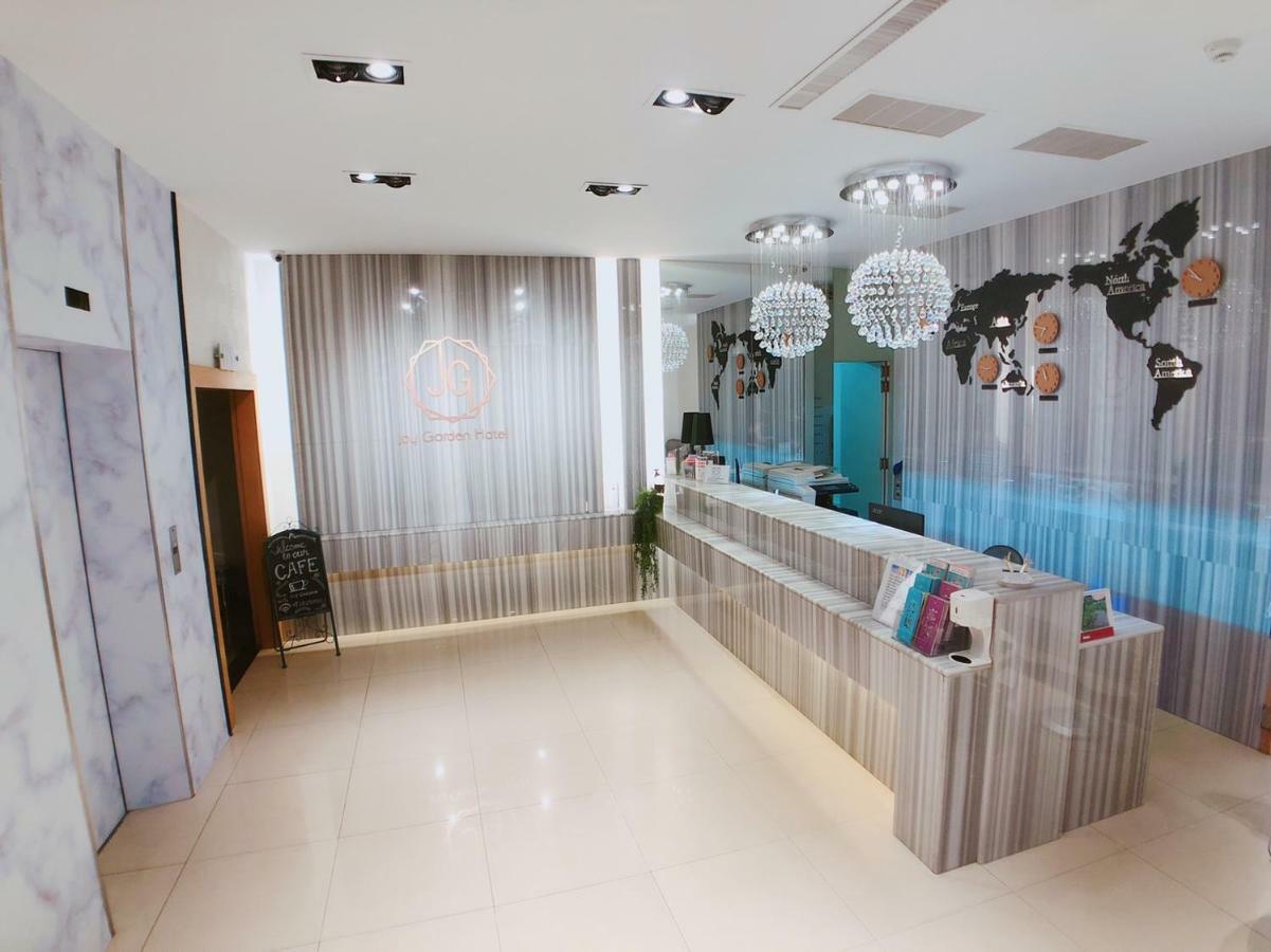 Joy Garden Hotel Kaohsiung Esterno foto